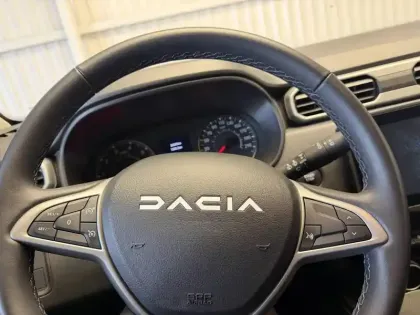 Photo 33 Dacia Duster  ECO-G 100 4x2