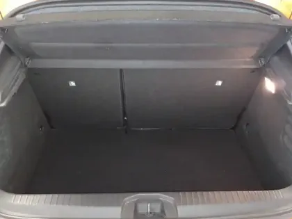 Photo 23 Renault Clio  E-Tech full hybrid 145