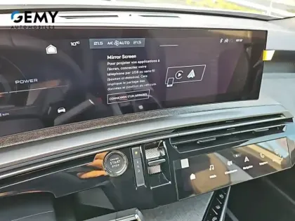 Photo 28 Peugeot 3008  Electrique 210 ch 73 kWh