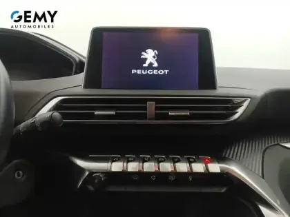 Photo 13 Peugeot 3008  Puretech 130ch S&S EAT8