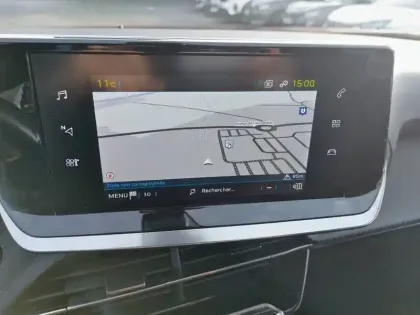 Photo 14 Peugeot 2008  Electrique 136 ch