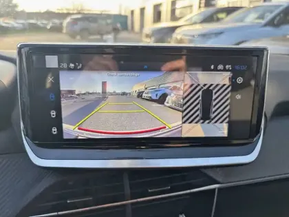 Photo 14 Peugeot 208  Hybrid 110 e-DCS6