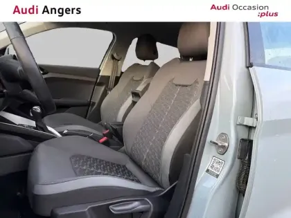 Photo 9 Audi A1  Sportback 30 TFSI 110 ch S tronic 7