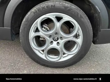 Photo 22 Alfa Romeo Tonale  1.5 Hybrid 130 ch TCT7