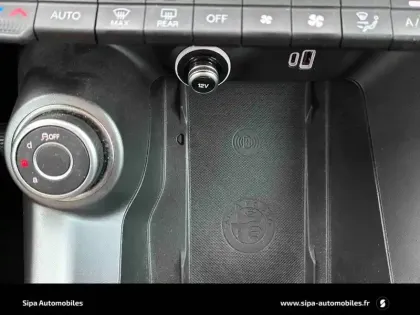 Photo 32 Alfa Romeo Tonale  1.5 Hybrid 130 ch TCT7