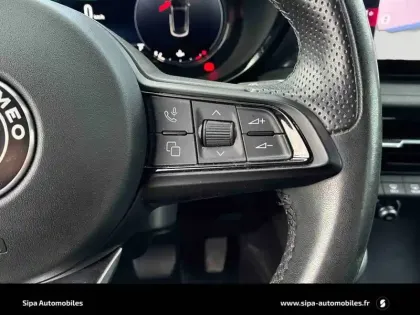 Photo 17 Alfa Romeo Tonale  1.5 Hybrid 130 ch TCT7