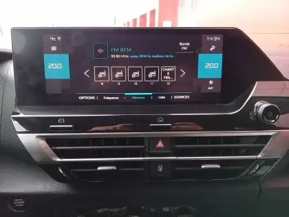 Photo 18 Citroën C4  PureTech 130 S&S EAT8