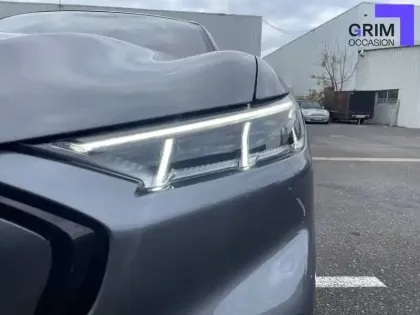 Photo 16 Ford Mustang mach-E  Extended Range 99 kWh 351 ch AWD