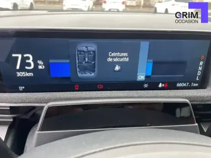 Photo 6 Ford Mustang mach-E  Extended Range 99 kWh 351 ch AWD