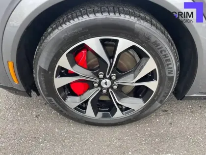 Photo 12 Ford Mustang mach-E  Extended Range 99 kWh 351 ch AWD