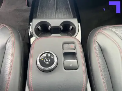 Photo 9 Ford Mustang mach-E  Extended Range 99 kWh 351 ch AWD