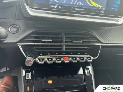 Photo 13 Peugeot 208  Electrique 50 kWh 136ch