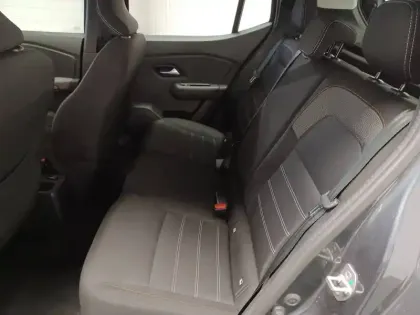 Photo 27 Dacia Sandero  TCe 90