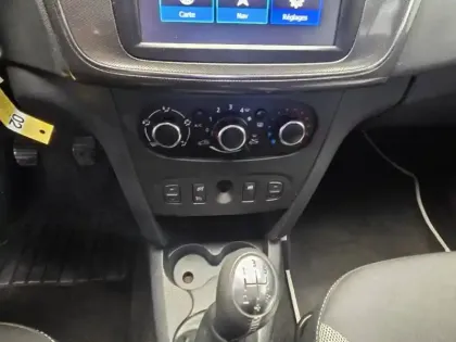 Photo 16 Dacia Sandero  TCe 90