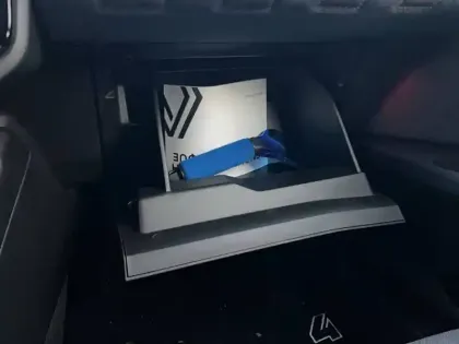 Photo 19 Renault 4 Renault  E-Tech Electrique 150 ch autonomie confort