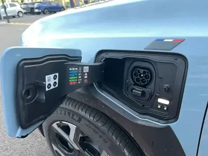 Photo 22 Renault 4 Renault  E-Tech Electrique 150 ch autonomie confort