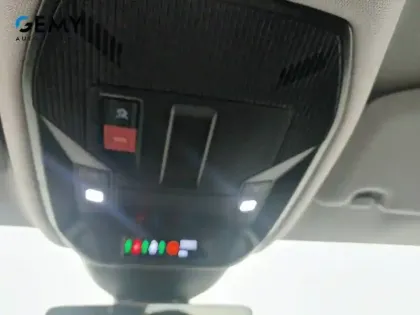 Photo 13 Peugeot 308  SW PureTech 130ch S&S BVM6