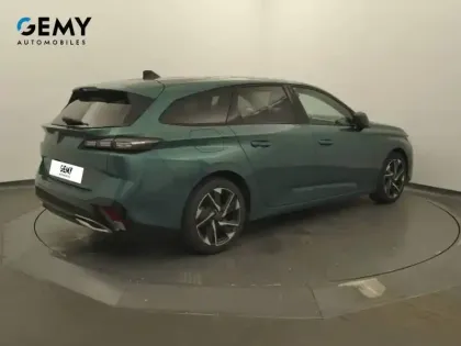 Photo 17 Peugeot 308  SW PureTech 130ch S&S BVM6