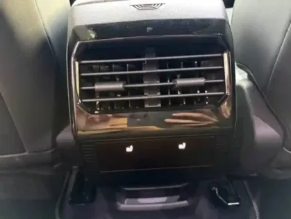 Photo 12 Peugeot 3008  Hybrid 145 e-DCS6