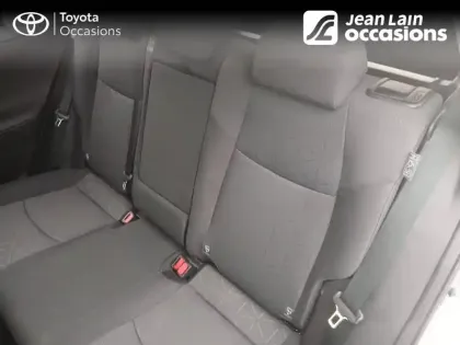 Photo 16 Toyota Rav4  Hybride 218 ch 2WD