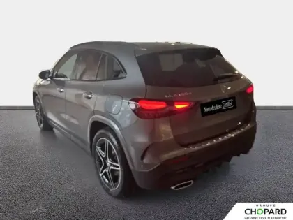 Photo 31 Mercedes GLA  180 d 8G-DCT