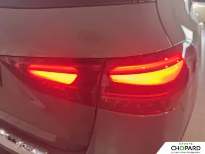 Photo 8 Mercedes GLA  180 d 8G-DCT