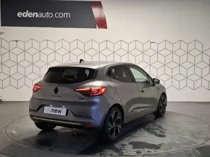 Photo 87 Renault Clio  E-Tech full hybrid 145