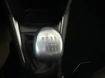 Photo 40 Peugeot 208  PureTech 110ch S&S BVM6