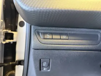 Photo 30 Peugeot 208  PureTech 110ch S&S BVM6