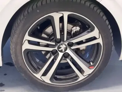 Photo 26 Peugeot 208  PureTech 110ch S&S BVM6