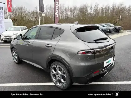 Photo 6 Alfa Romeo Tonale  1.5 Hybrid 130 ch TCT7