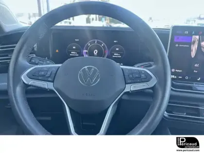 Photo 10 Volkswagen Tiguan  2.0 TDI 150ch DSG7