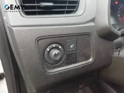 Photo 14 Renault EXPRESS (30) Gén. I Ph1 Confort 4