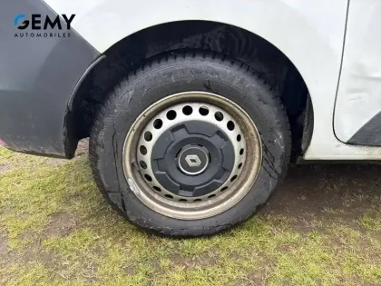 Photo 30 Renault EXPRESS (30) Gén. I Ph1 Confort 4