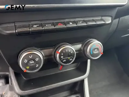 Photo 39 Renault EXPRESS (30) Gén. I Ph1 Confort 4