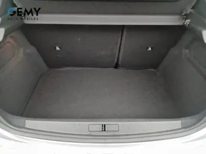 Photo 5 Peugeot 208  Hybrid 136 e-DCS6