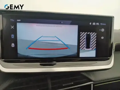 Photo 19 Peugeot 208  Hybrid 136 e-DCS6
