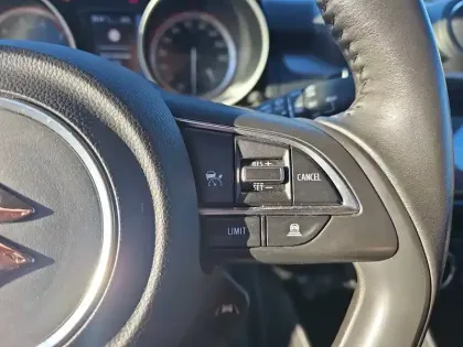 Photo 25 Suzuki Swift  1.2 Dualjet Hybrid