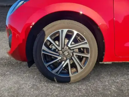 Photo 13 Suzuki Swift  1.2 Dualjet Hybrid