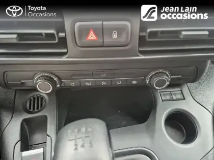 Photo 13 Toyota Proace  CITY MEDIUM 1.2L 110 VVT-i BVM6