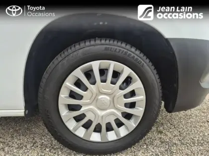 Photo 8 Toyota Proace  CITY MEDIUM 1.2L 110 VVT-i BVM6