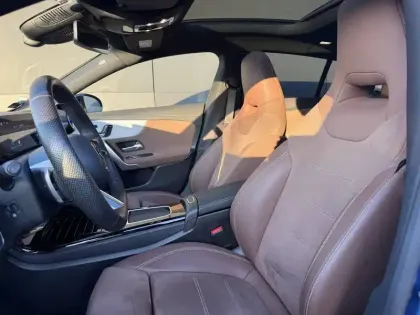 Photo 20 Mercedes CLA  Shooting Brake 220 d 8G-DCT