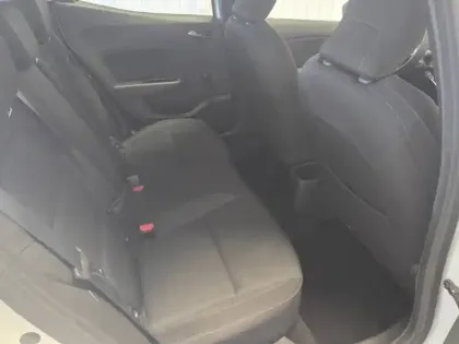 Photo 26 Renault Clio  Blue dCi 85