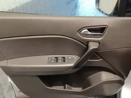 Photo 27 Renault Captur  TCe 90