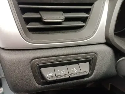 Photo 28 Renault Captur  TCe 90