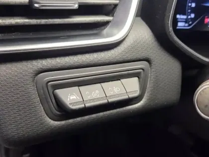 Photo 36 Renault Clio  TCe 100