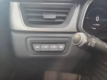 Photo 37 Renault Captur  E-Tech Plug-in 160