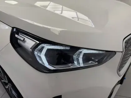 Photo 20 BMW X1 i eDrive20 204ch BVA