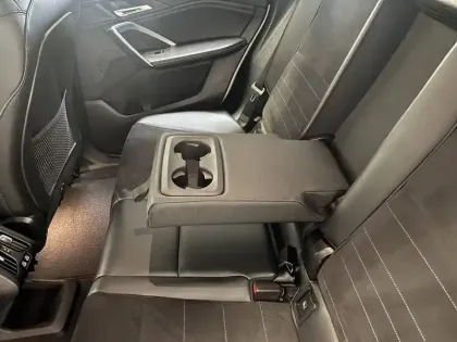 Photo 8 BMW X1 i eDrive20 204ch BVA