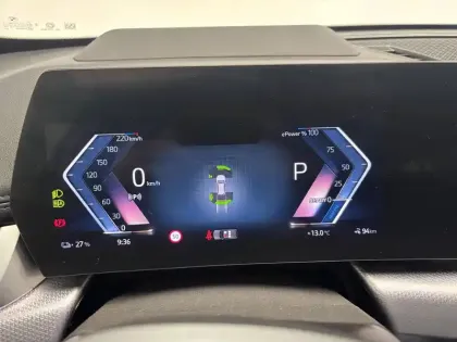 Photo 35 BMW X1 i eDrive20 204ch BVA